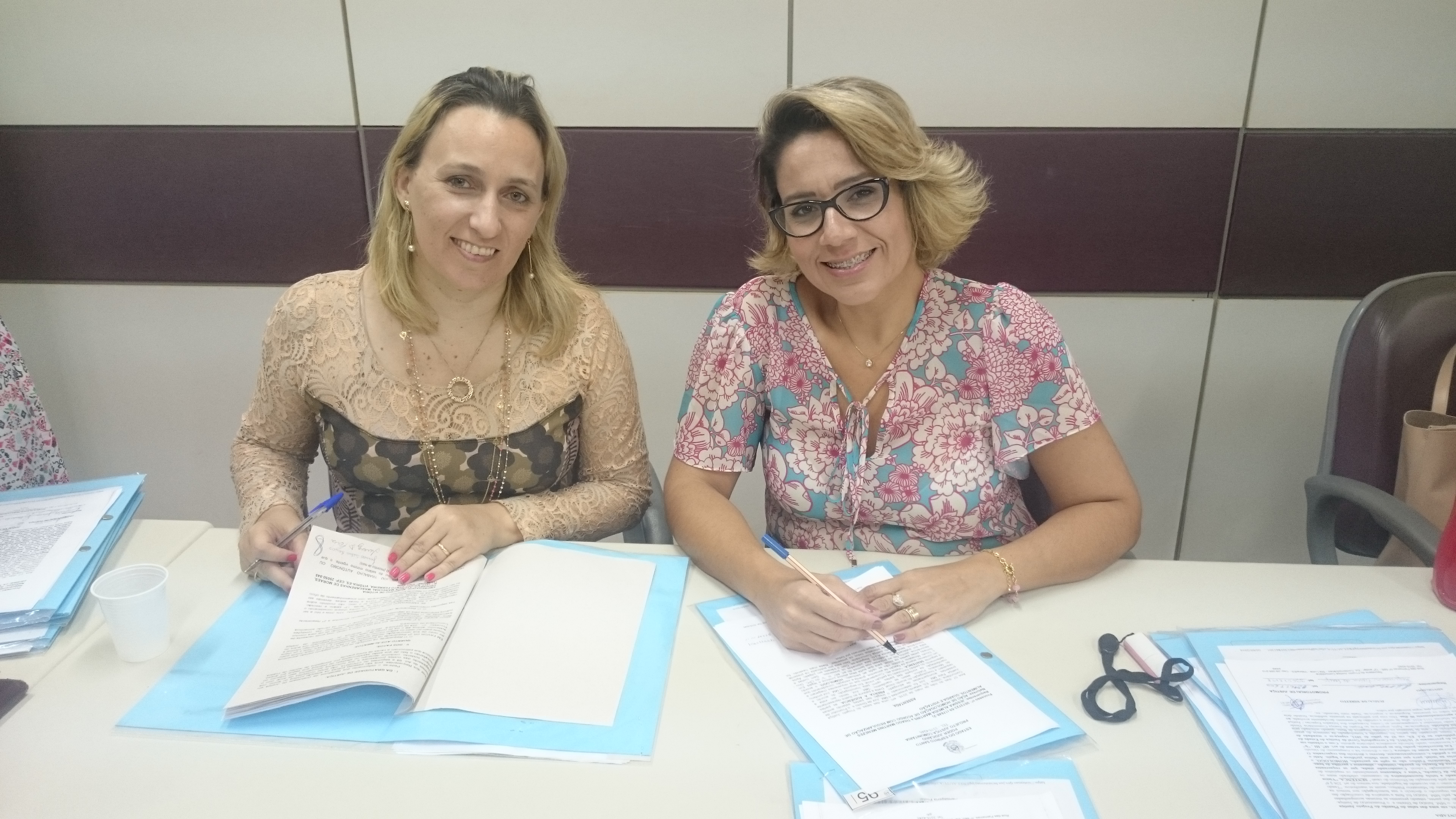 Alunos de Direito de Vitória participam de ação social de Justiça Comunitária