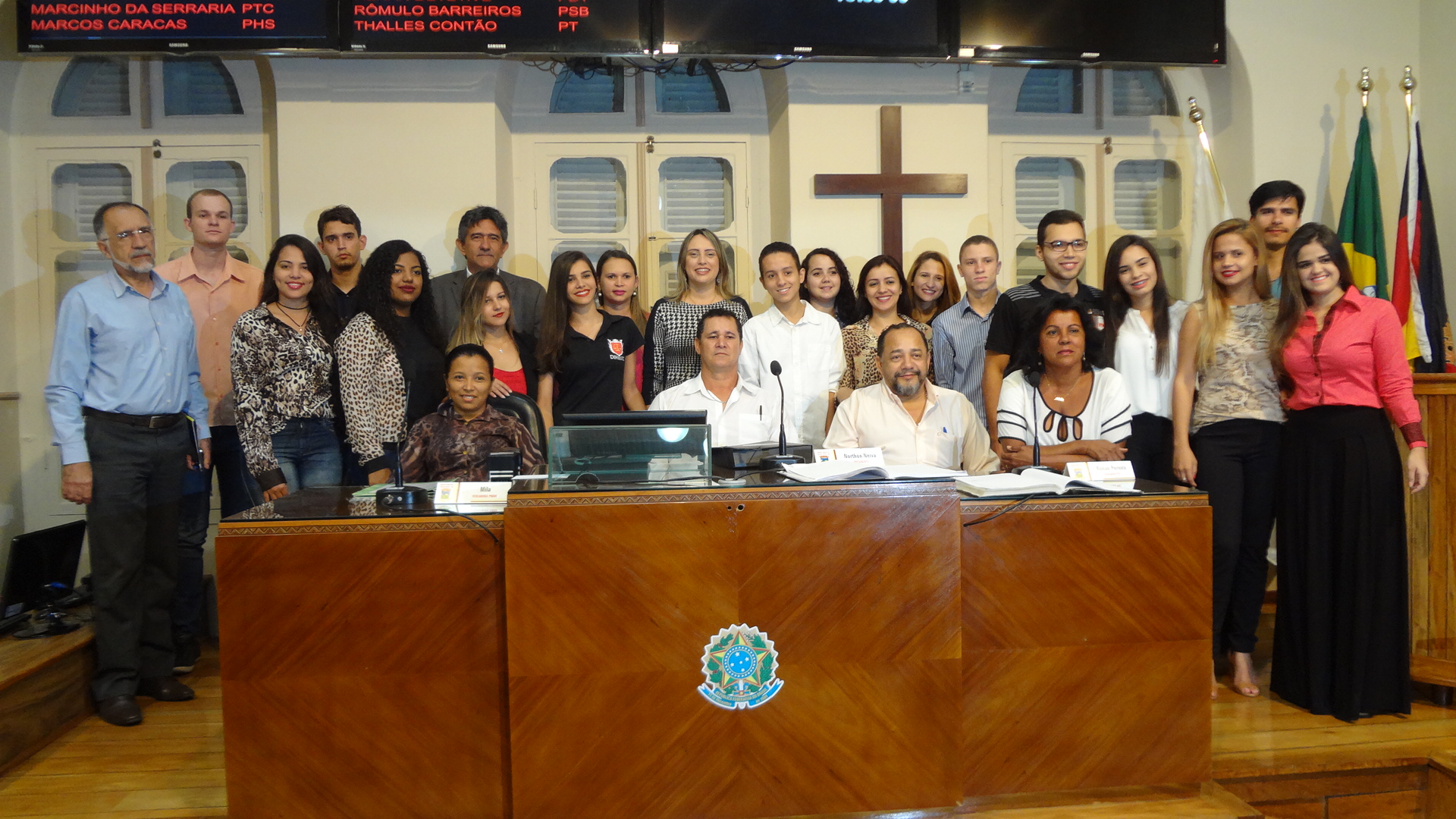 Alunos de Direito Visitam a Câmara de Teófilo Otoni