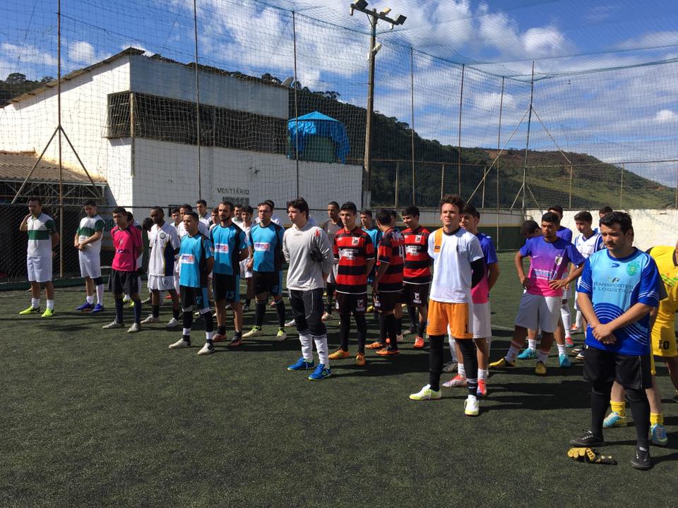 Manhuaçu sedia 1º Torneio Regional de Futsal Society Doctum