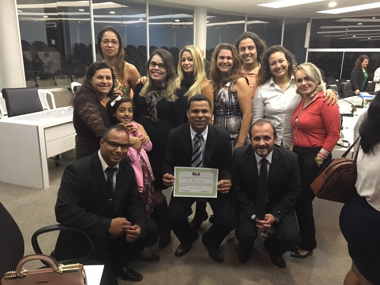 Alunos de Direito da Doctum Serra participam de homenagem ao Dia do Advogado