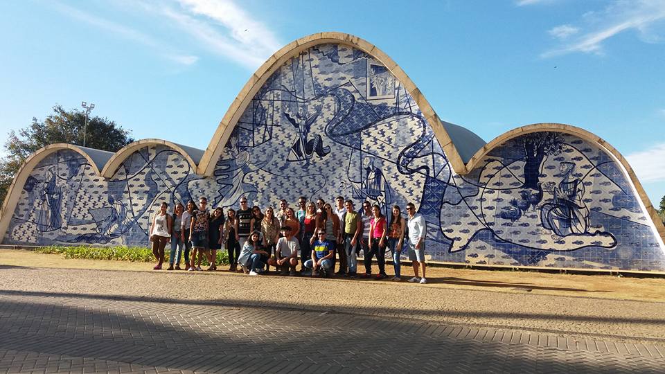 Alunos da Arquitetura e Urbanismo/FIC fazem visita técnica aos Centros Culturais de Belo Horizonte