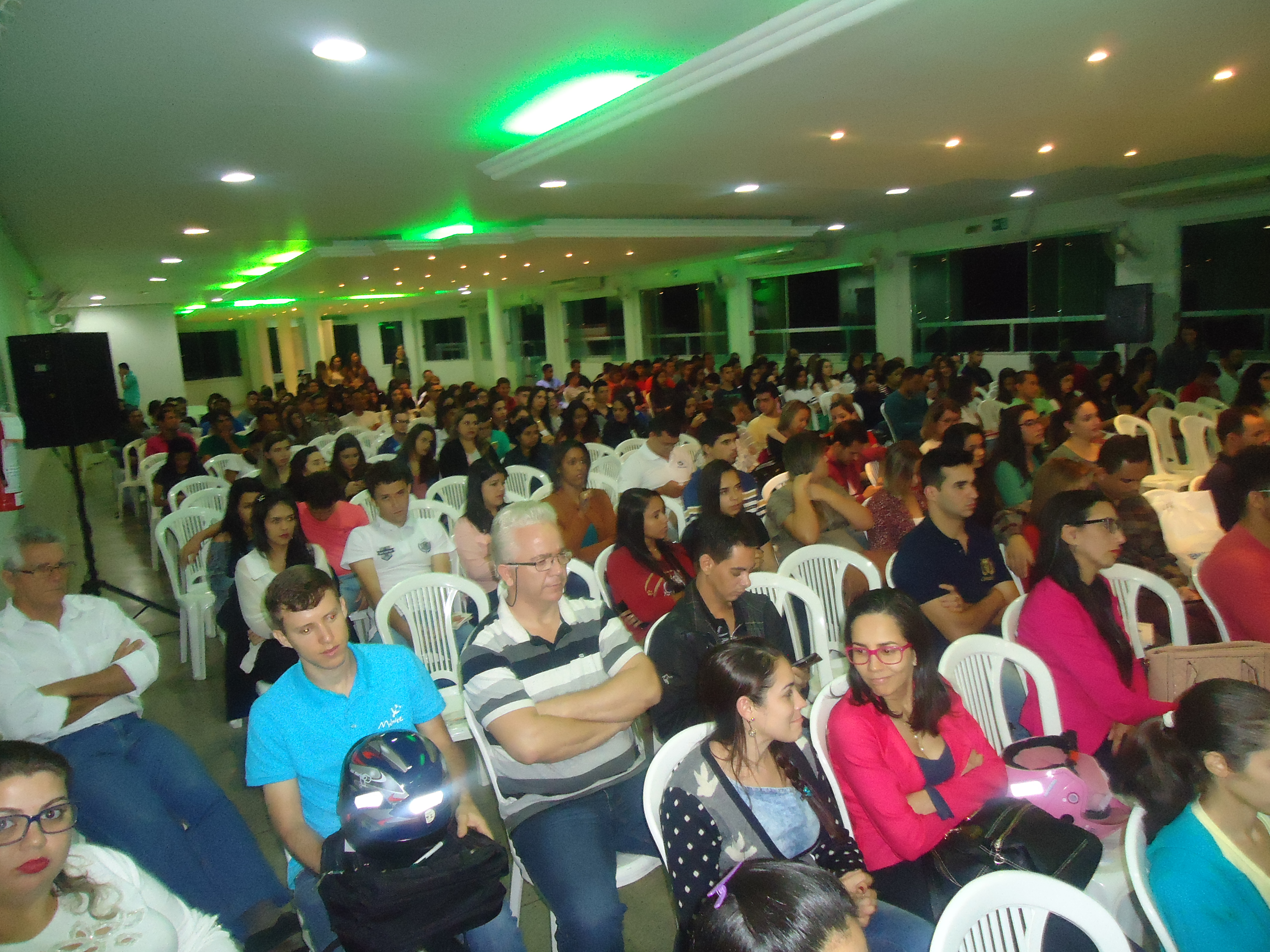 Semana Acadêmica Contábil expõe trabalhos e recebe palestrante do CRC