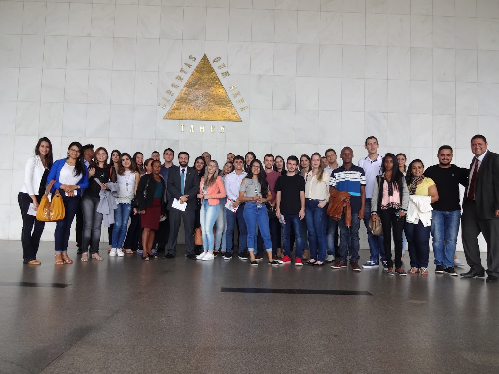 Visitas técnicas ampliam conhecimento dos acadêmicos