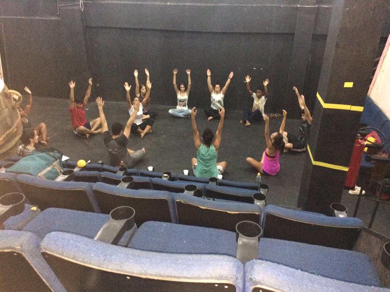 Alunos do curso de Letras, campus Ipatinga, participam de Oficinas de Teatro