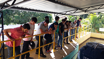 Alunos de Engenharia Civil da Doctum Cataguases fazem visita técnica à Copasa