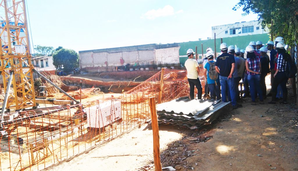 Alunos de Engenharia Civil participam de Visita Técnica em Governador ...