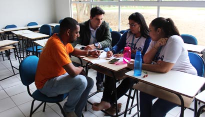 Colaboradores de Teófilo Otoni participam de treinamento sobre trabalho em equipe