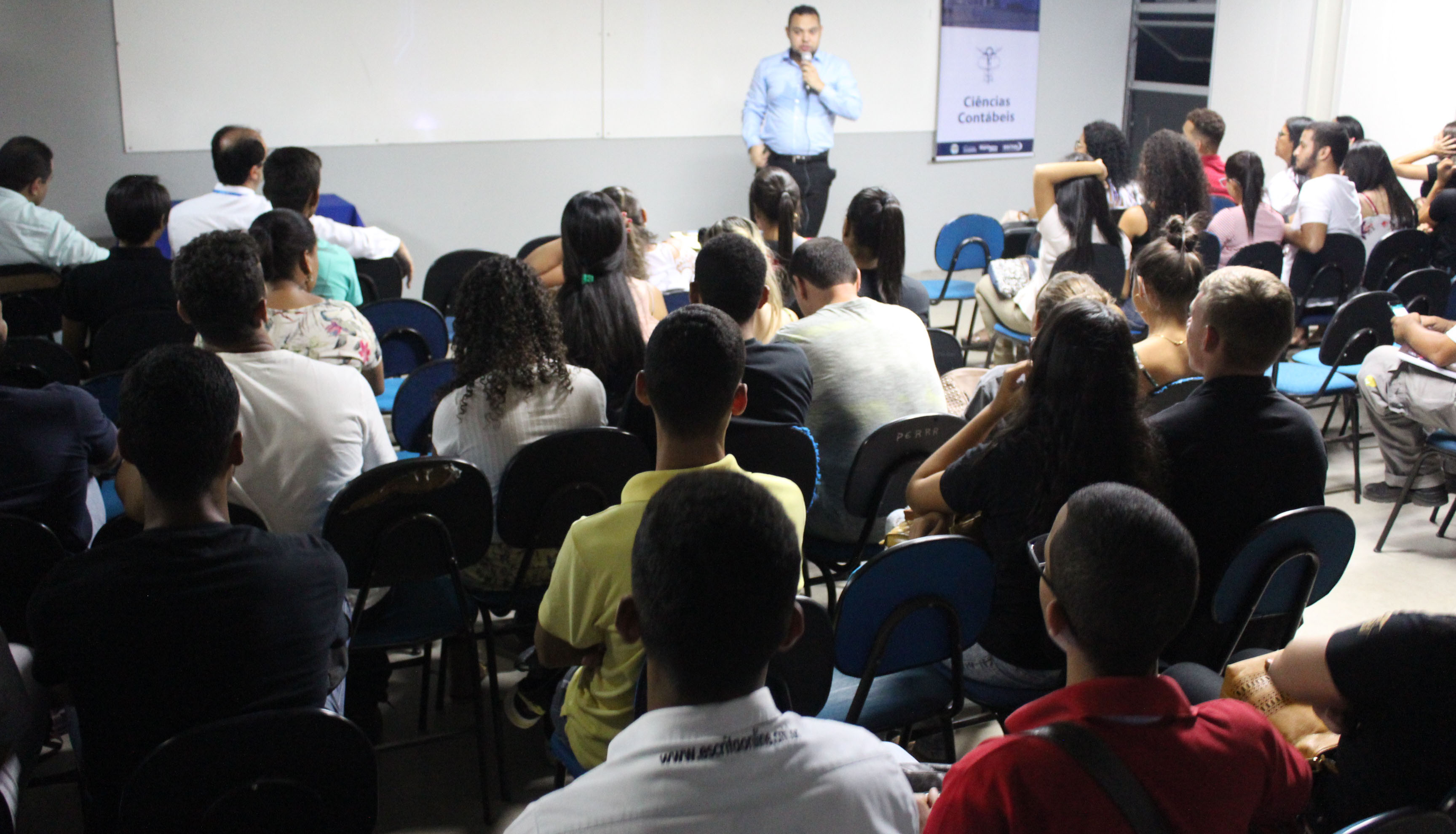 Cursos Gerenciais promovem aula inaugural na Doctum Teófilo Otoni