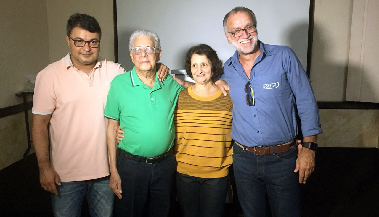 Em Caratinga, Doctum realiza homenagem ao Professor Reinaldo Silveira Prates