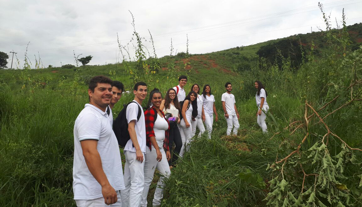 Dia da Conservação do Solo é lembrado por alunos de Medicina Veterinária e Engenharia Ambiental e Sanitária