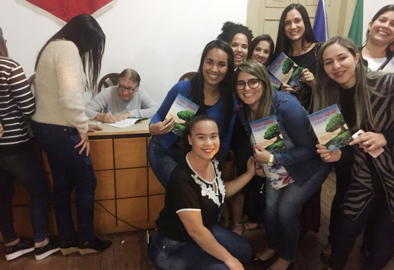 Alunos de Pedagogia de Iúna participam de palestra sobre a Literatura de Monteiro Lobato