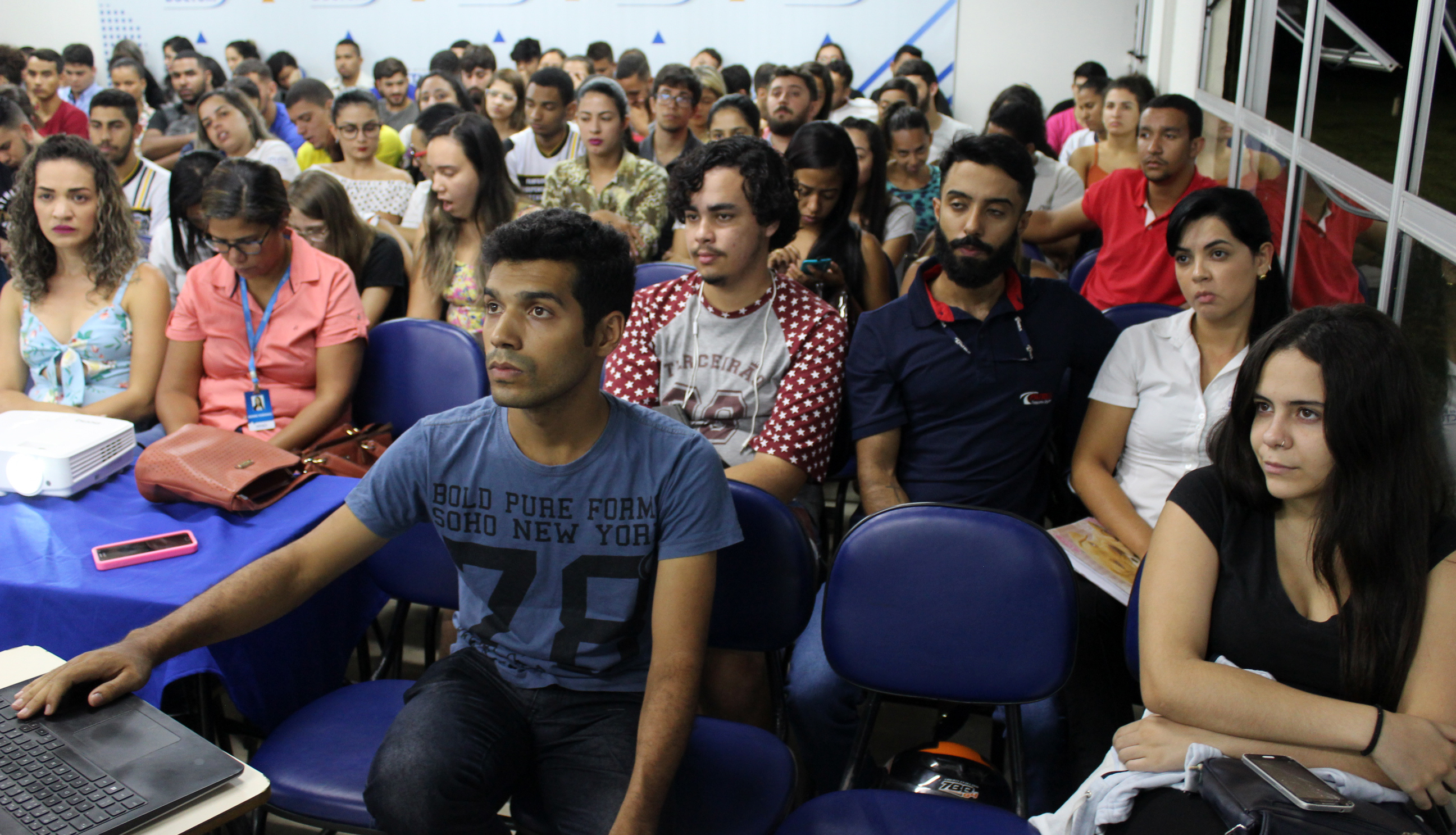 Em Teófilo Otoni, curso de Ciências Contábeis apresenta seminário sobre os recentes rompimentos de barragens